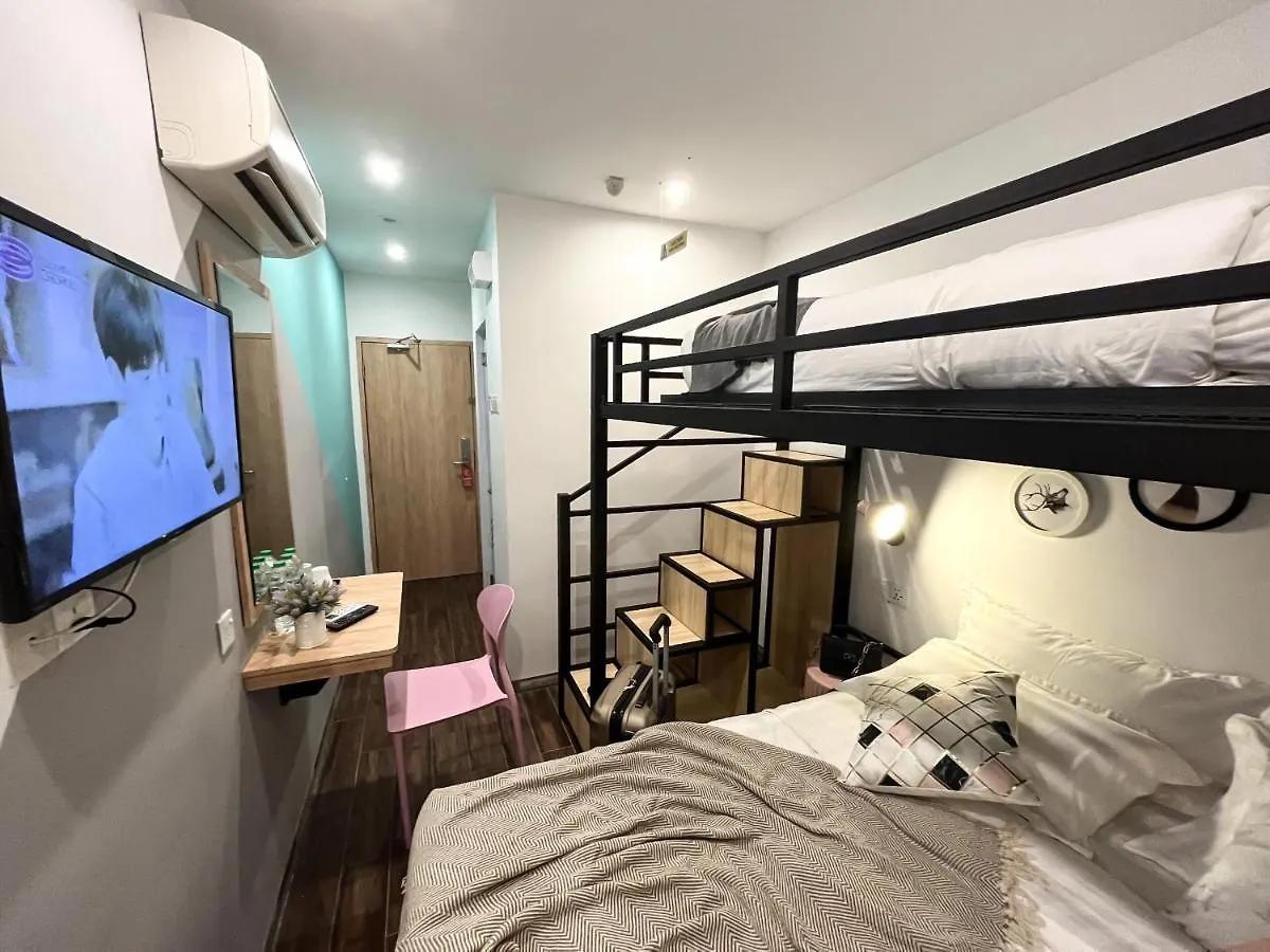 Apple 1 Hotel Queensbay Bayan Lepas 0*,